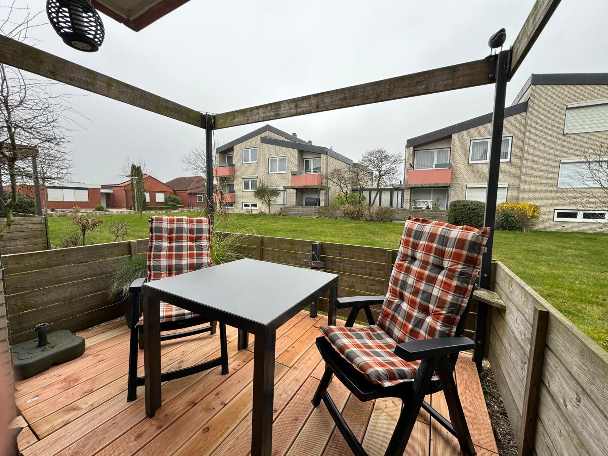 Appartement Nordwest 77 *