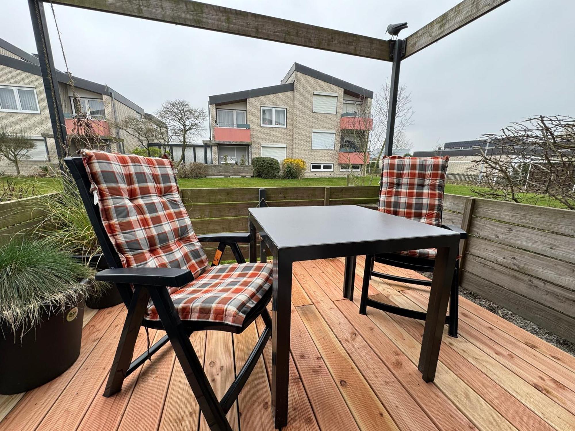Appartement Nordwest 77 *